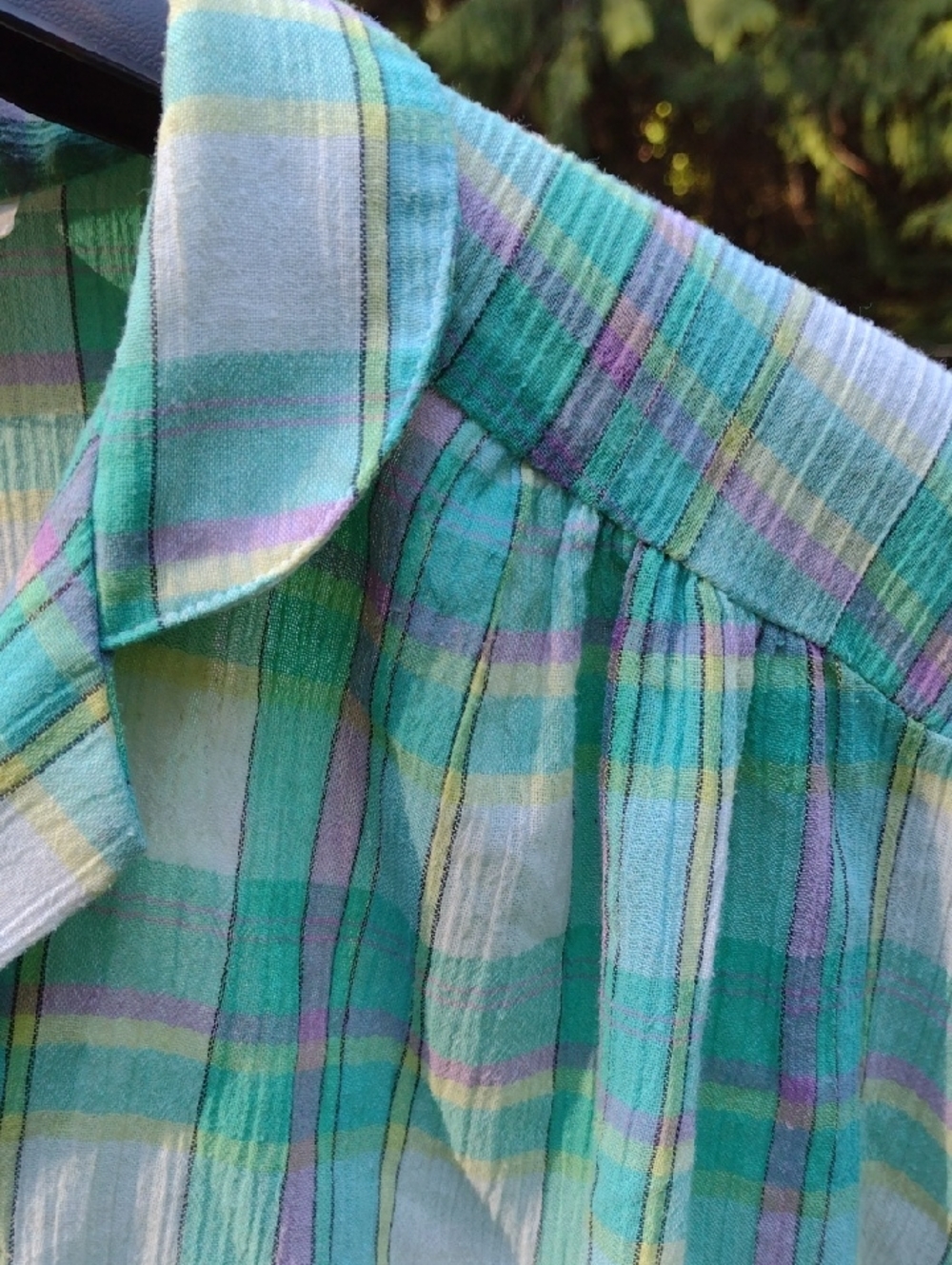 Vintage Mint Green Plaid Short-Sleeve Button-Up Shirt - Picture 5 of 6